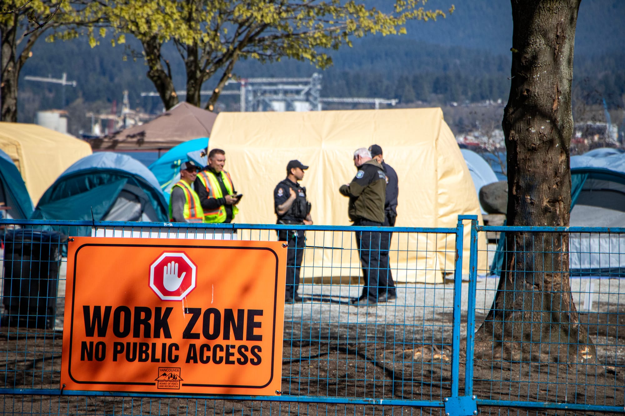 ‘Exclusion Zone’ Blocked Journalists Covering Vancouver Tent City Teardown