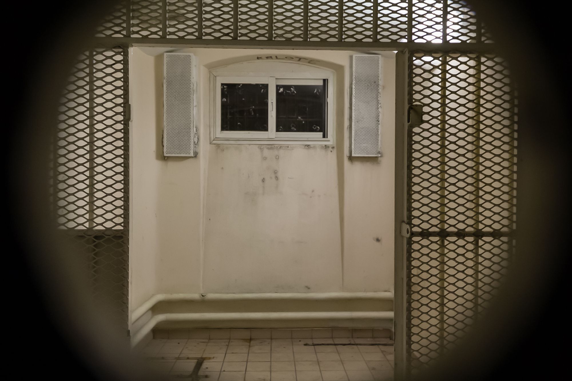 How To Dismantle The Prison Industrial Complex