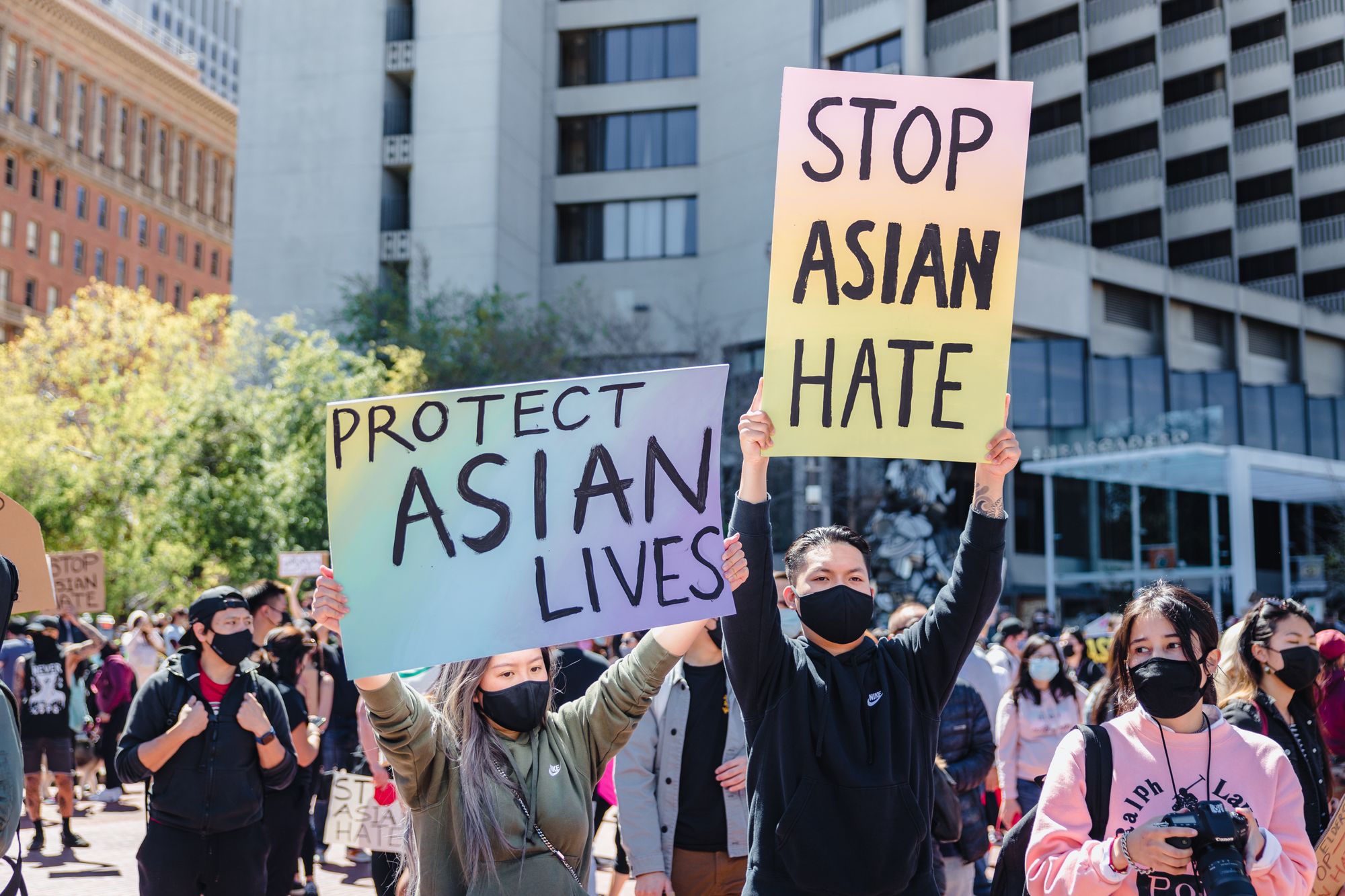 Discrimination Against Chinese People In Canada Nearly Doubled Between 2014 and 2019: StatCan