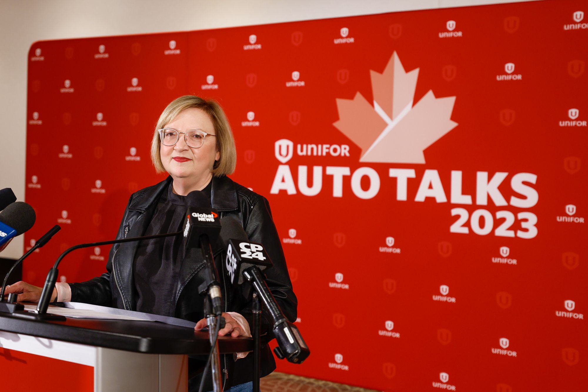 Who Did It Better, United Auto Workers Or Unifor?