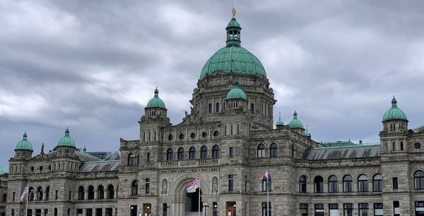 Business Groups Lobby B.C. Government To Stop Paid Sick Leave Legislation