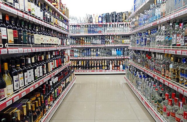 Experts Say Alcohol Should Have Cancer Warning Labels